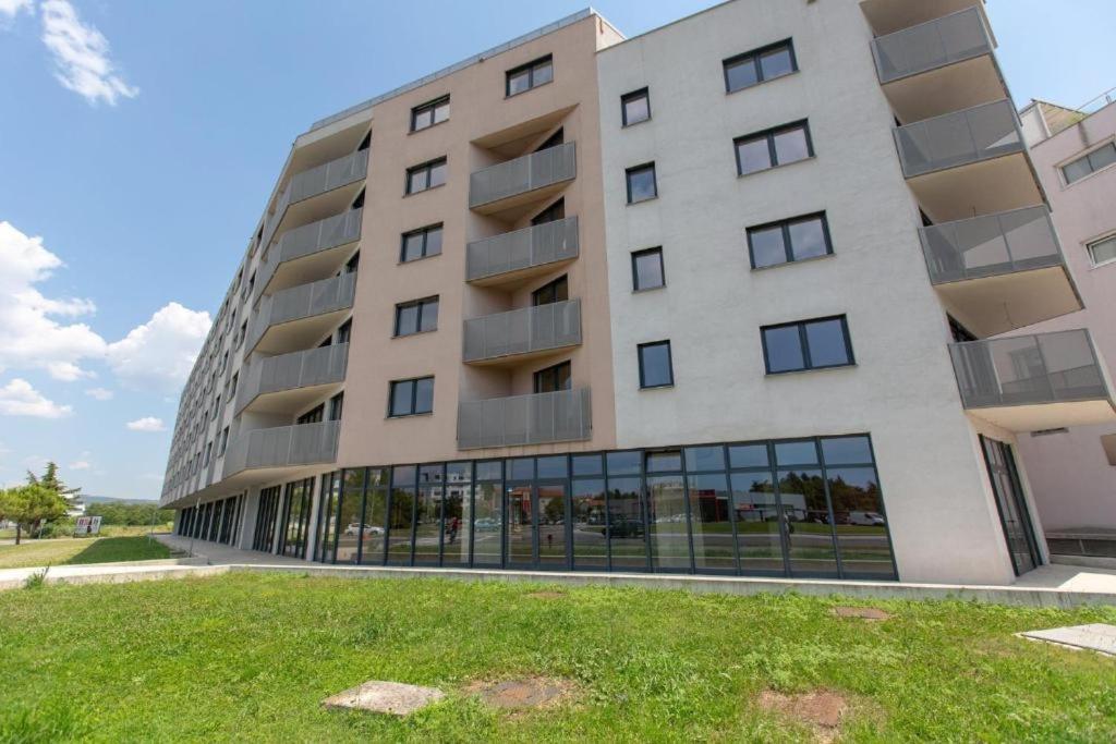 Burin Apartment Koper Exterior photo